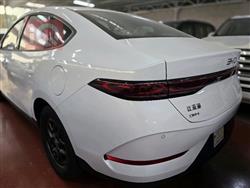 بی وای دی Qin Plus